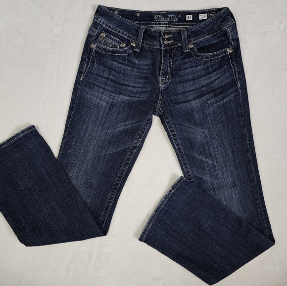 Miss Me Boot Embellished Black Rose Lace & Rhinestone Detail Edgy Jeans - Picture 11 of 16